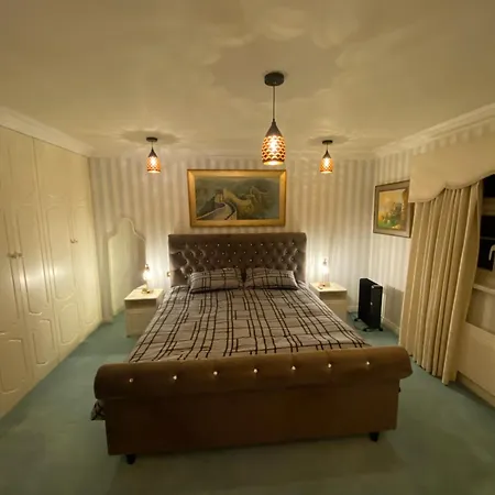 Winterwood Листоуэл