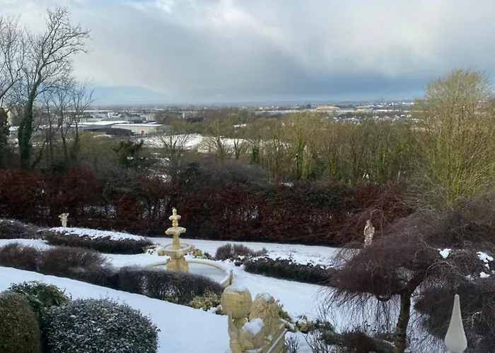 Winterwood Bed & Breakfast *